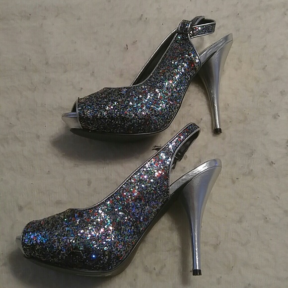 Silver and multi colored glitter open toe pumps - Picture 2 of 4
